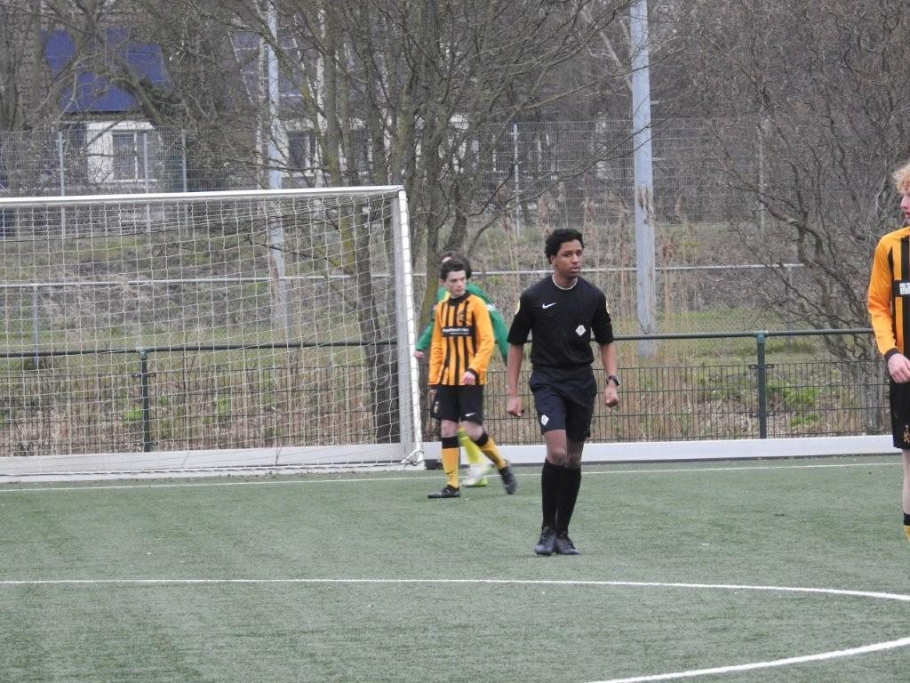 Deel 5 - de mens achter de scheidsrechter-2